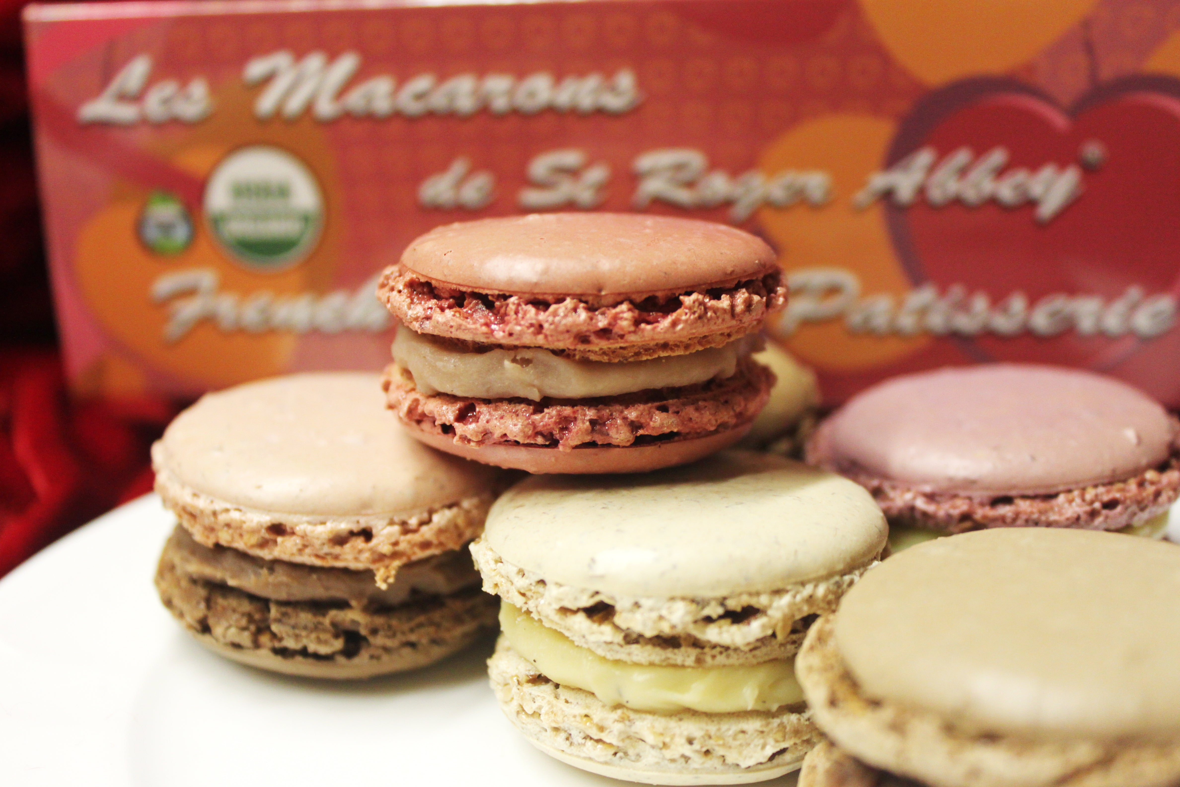 Organic Caring Tenderness 6-French Macaron Assortment